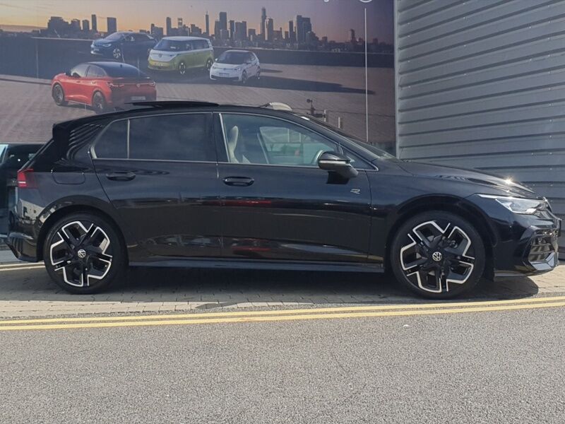 More views of Volkswagen Golf