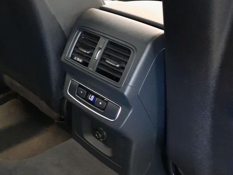 More views of Audi Q5