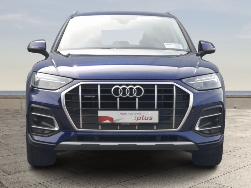 More views of Audi Q5