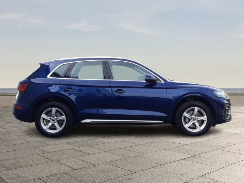 More views of Audi Q5