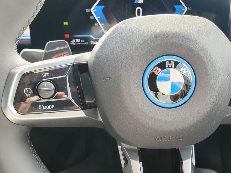 More views of BMW 5-Series