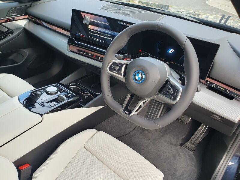 More views of BMW 5-Series
