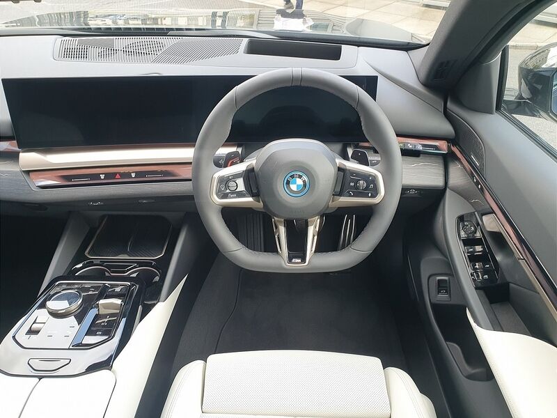 More views of BMW 5-Series