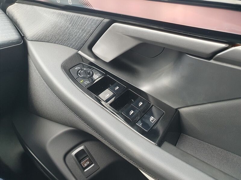 More views of BMW 5-Series