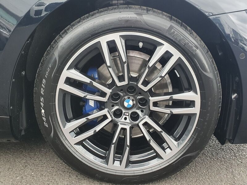 More views of BMW 5-Series
