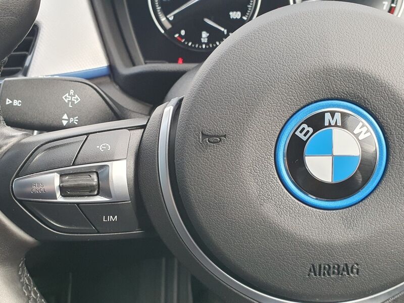 More views of BMW X1