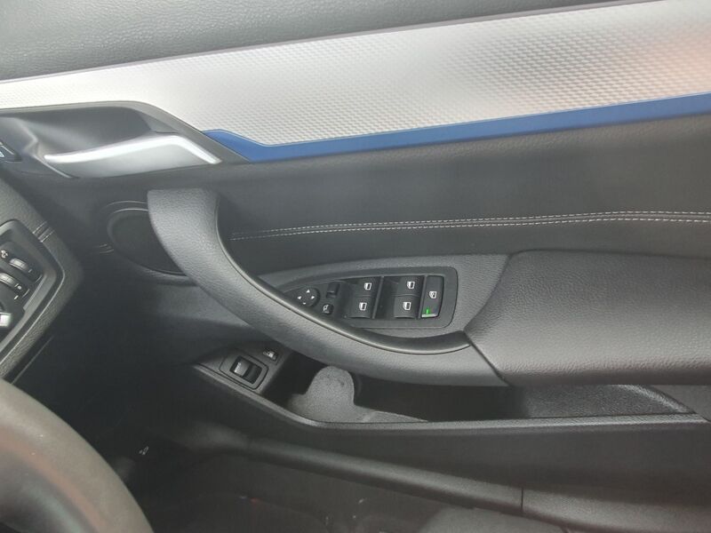 More views of BMW X1