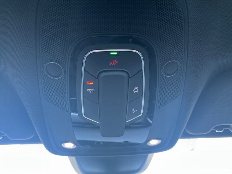 More views of Audi A6
