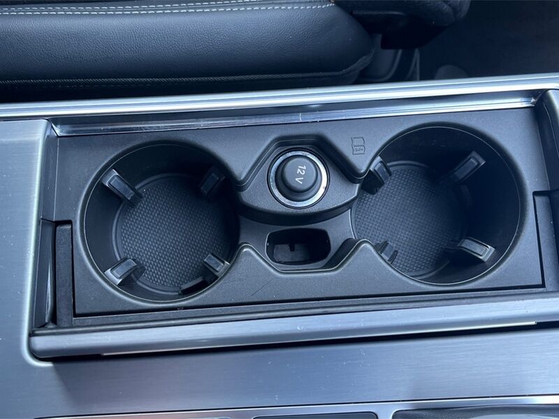 More views of Audi A6