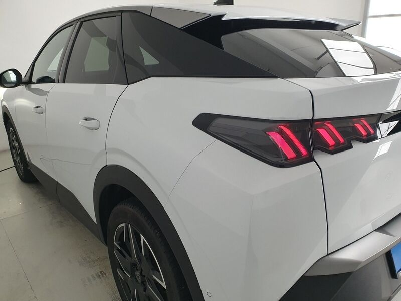 More views of Peugeot 3008