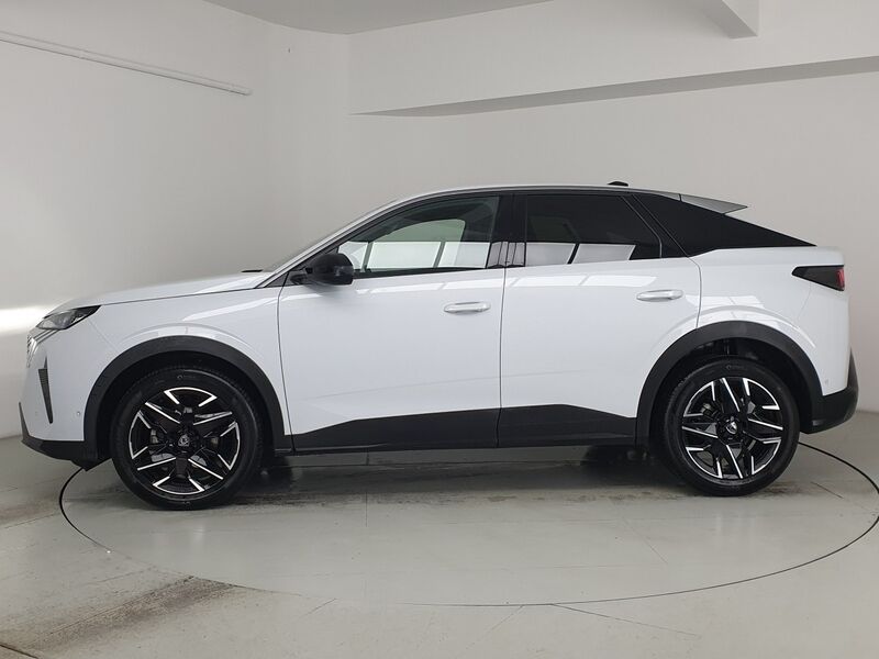 More views of Peugeot 3008