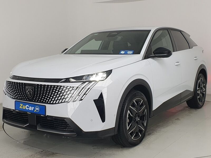 More views of Peugeot 3008