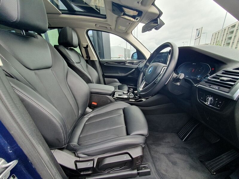 More views of BMW X3