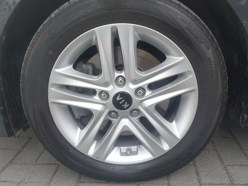 More views of Kia Ceed