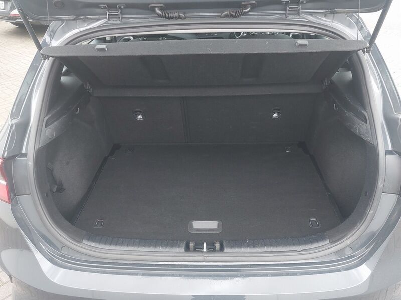 More views of Kia Ceed