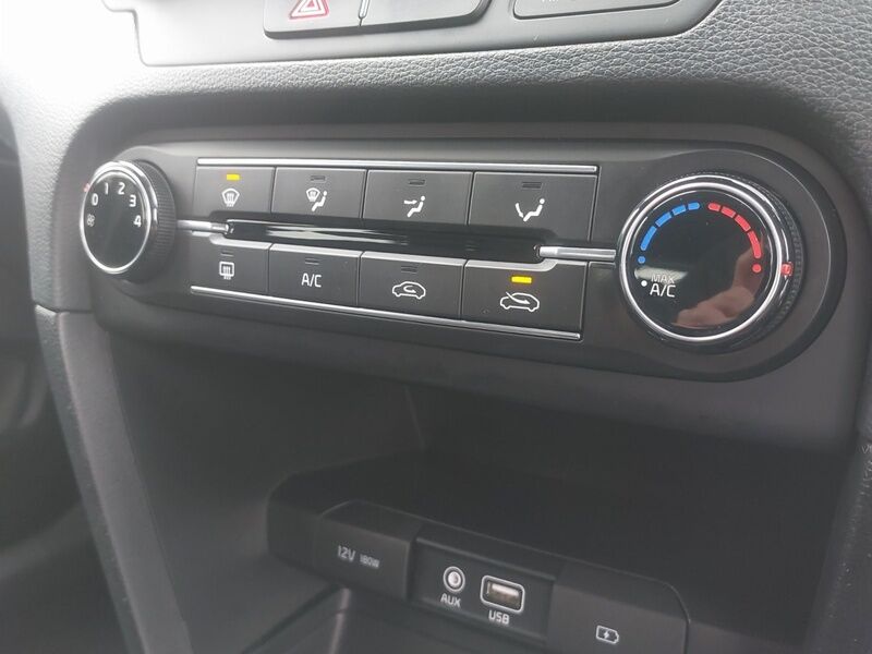 More views of Kia Ceed