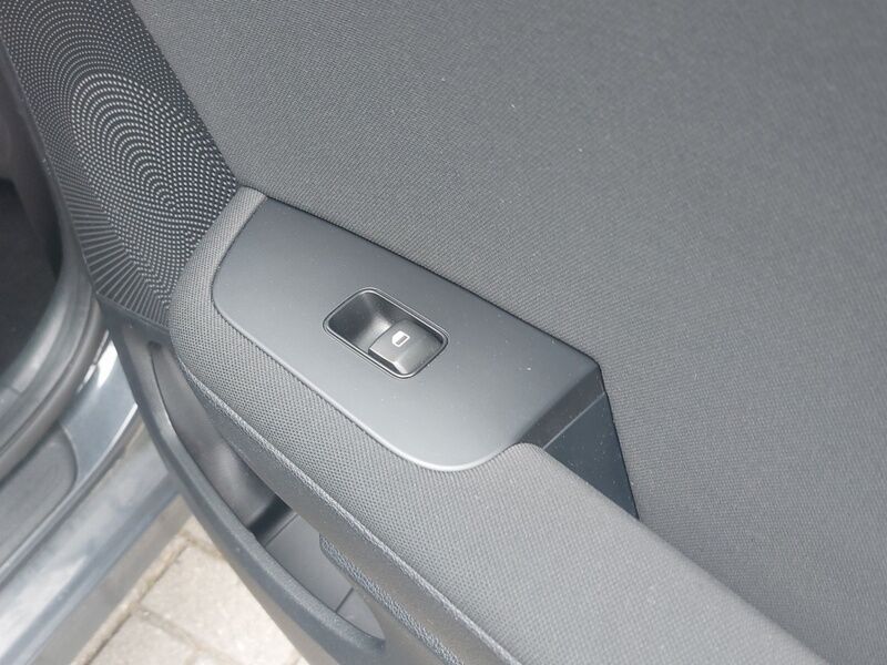 More views of Kia Ceed