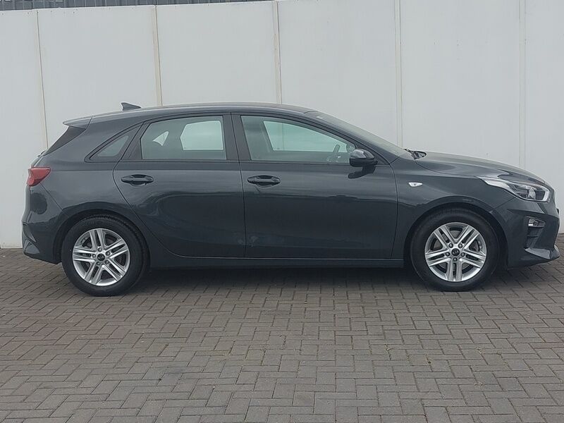 More views of Kia Ceed