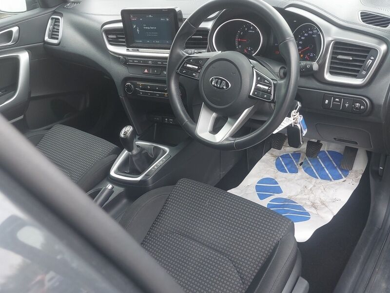 More views of Kia Ceed