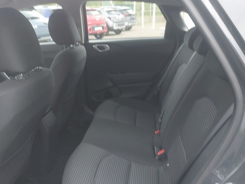 More views of Kia Ceed