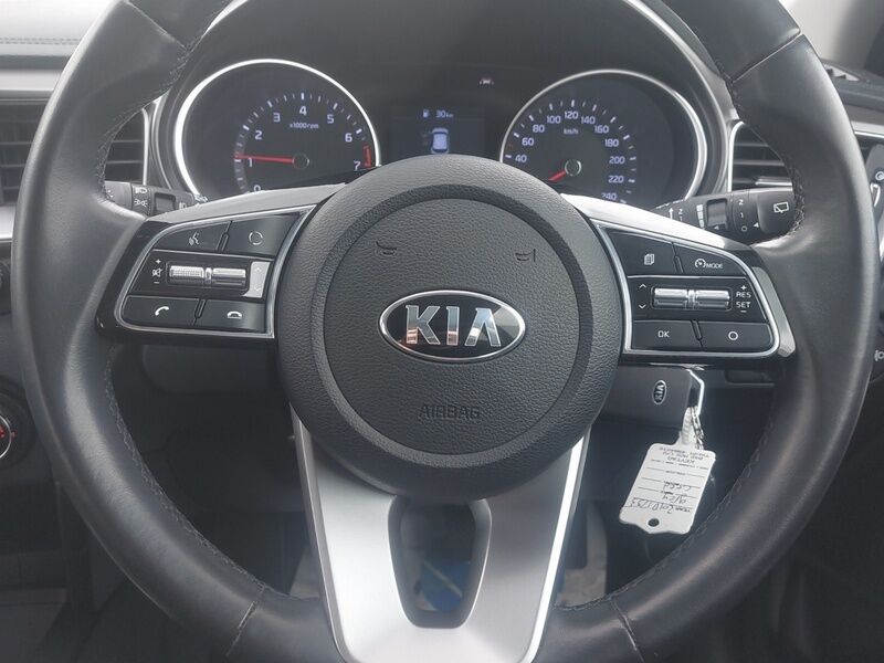 More views of Kia Ceed