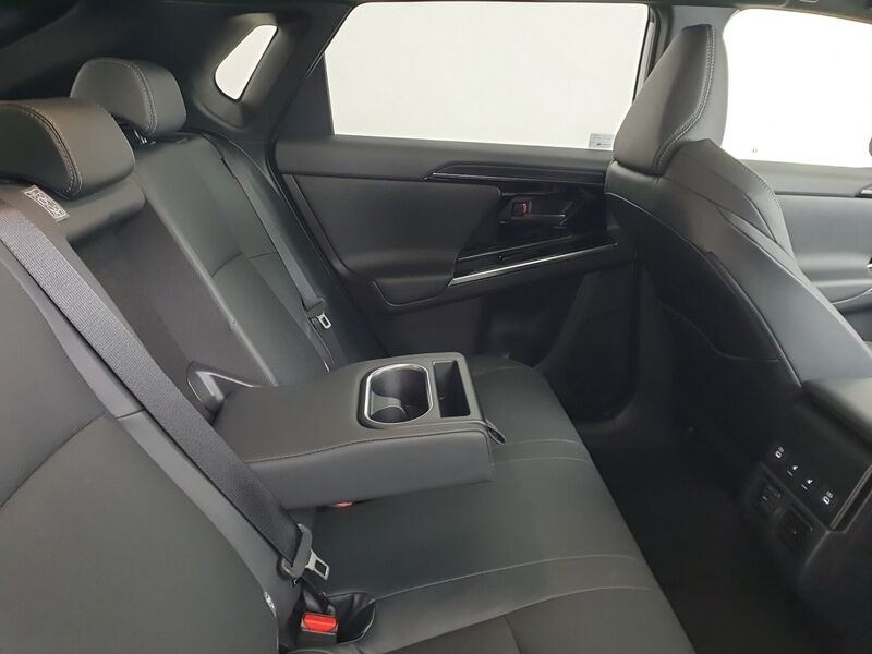 More views of Subaru Solterra
