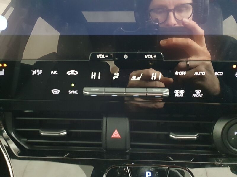 More views of Subaru Solterra