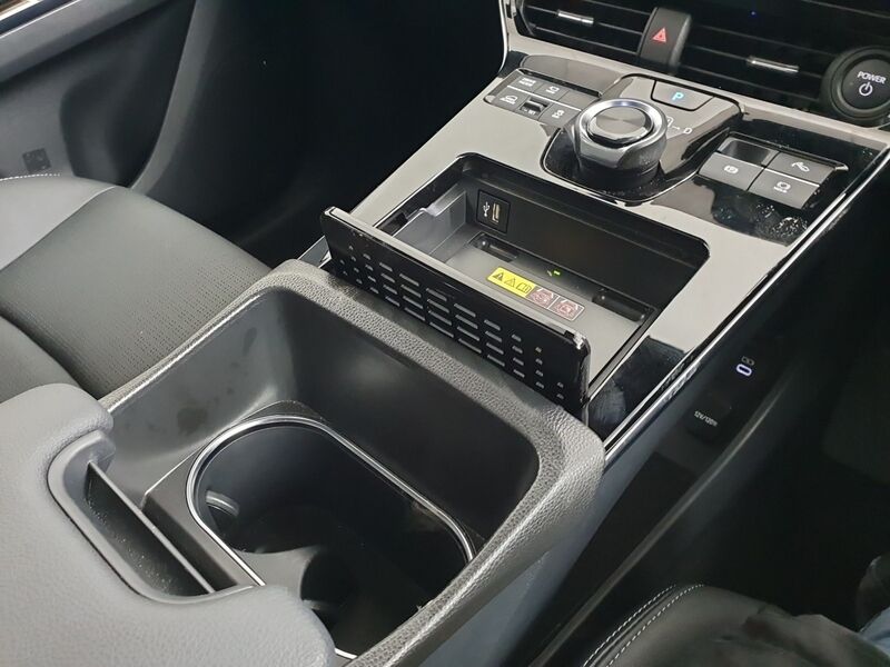 More views of Subaru Solterra