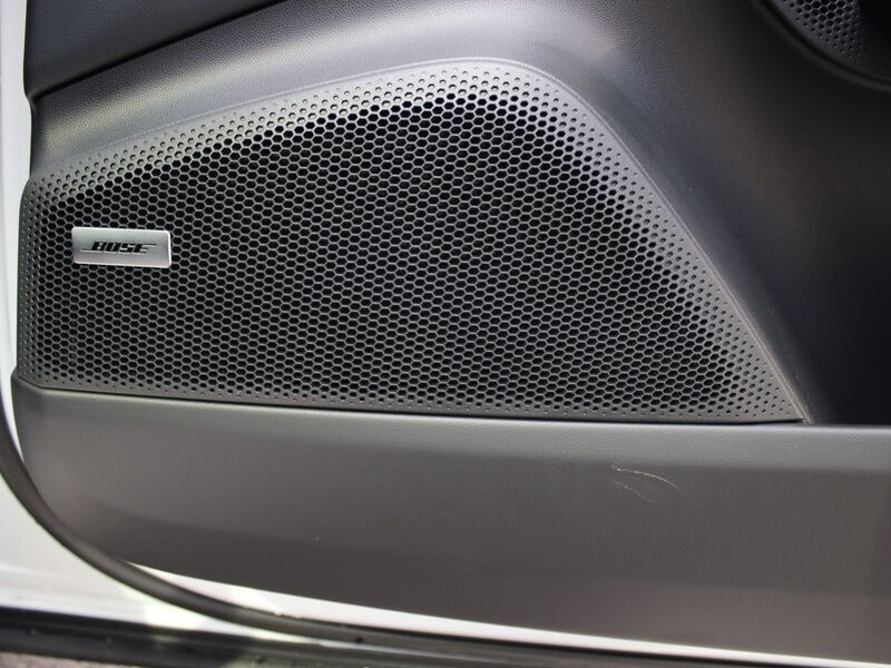More views of Porsche Macan