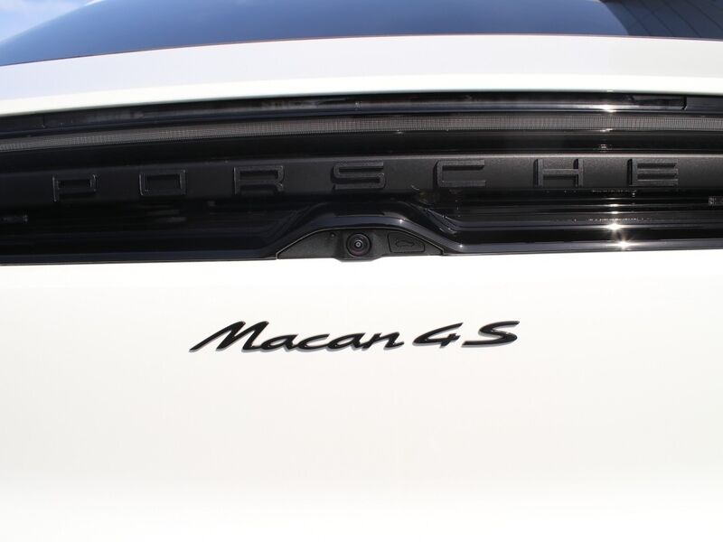 More views of Porsche Macan