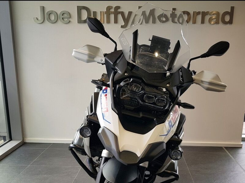 More views of BMW R 1250