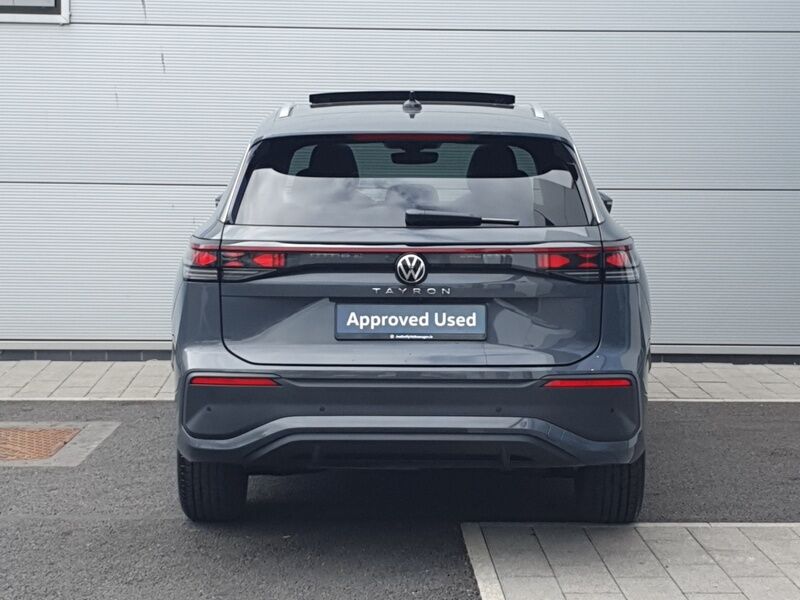 More views of Volkswagen Tayron