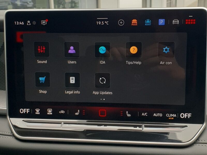 More views of Volkswagen Tayron