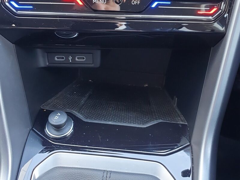More views of Volkswagen T-Roc