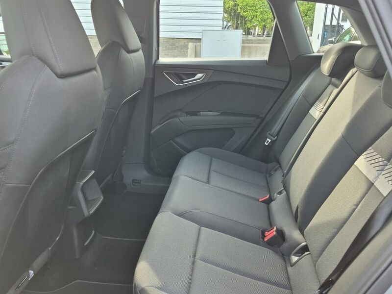 More views of Audi Q4 e-tron