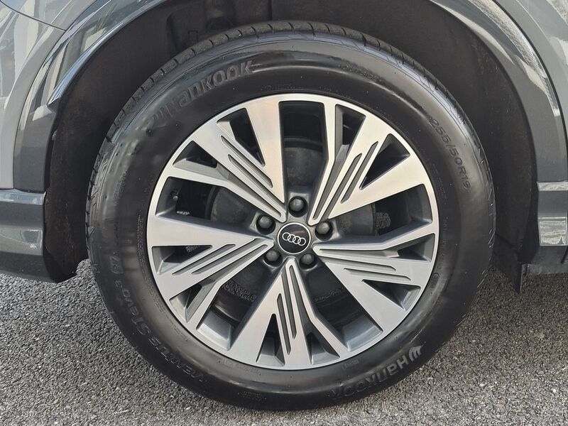 More views of Audi Q4 e-tron