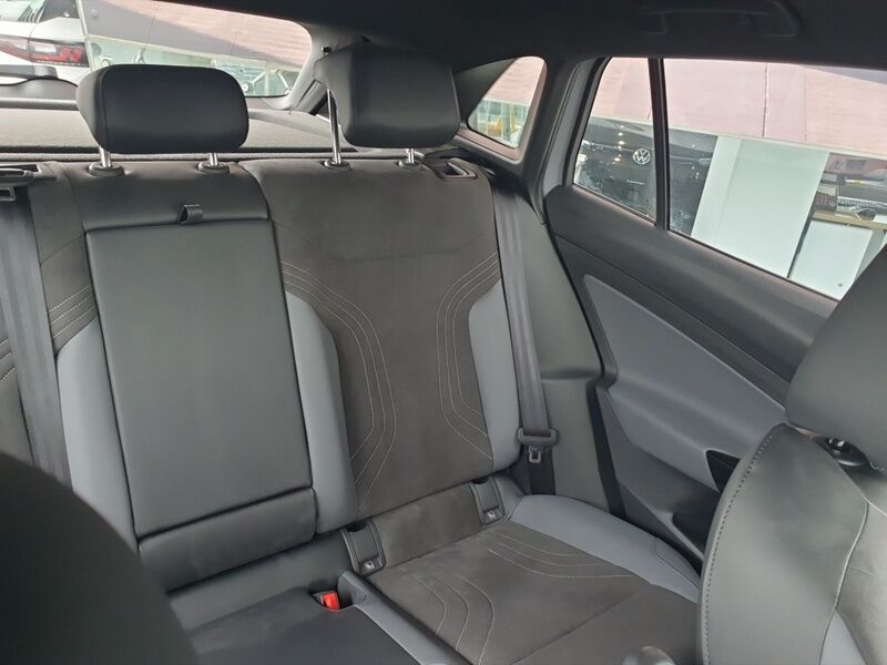 More views of Volkswagen ID.4