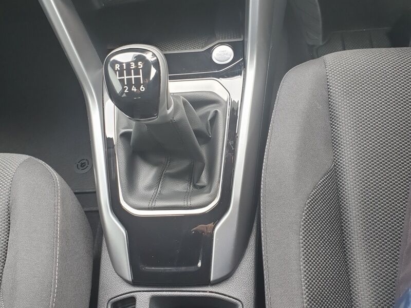 More views of Volkswagen T-Roc