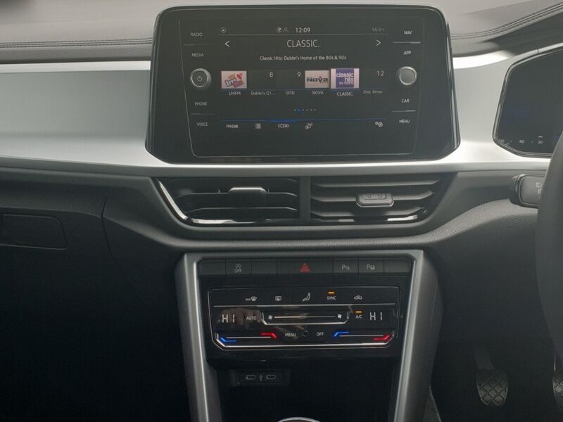 More views of Volkswagen T-Roc