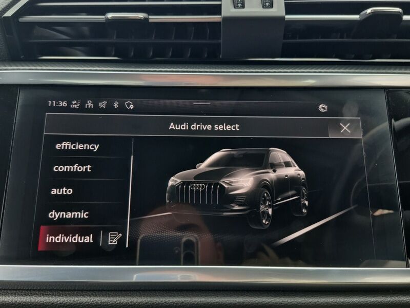More views of Audi Q3