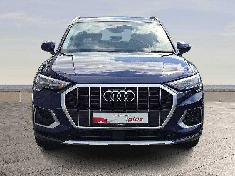 More views of Audi Q3