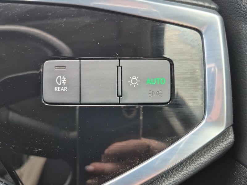 More views of Audi Q3