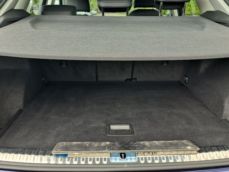 More views of Audi Q3