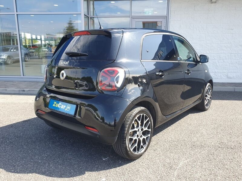 More views of Smart Forfour