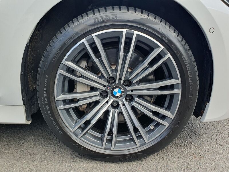 More views of BMW 3-Series