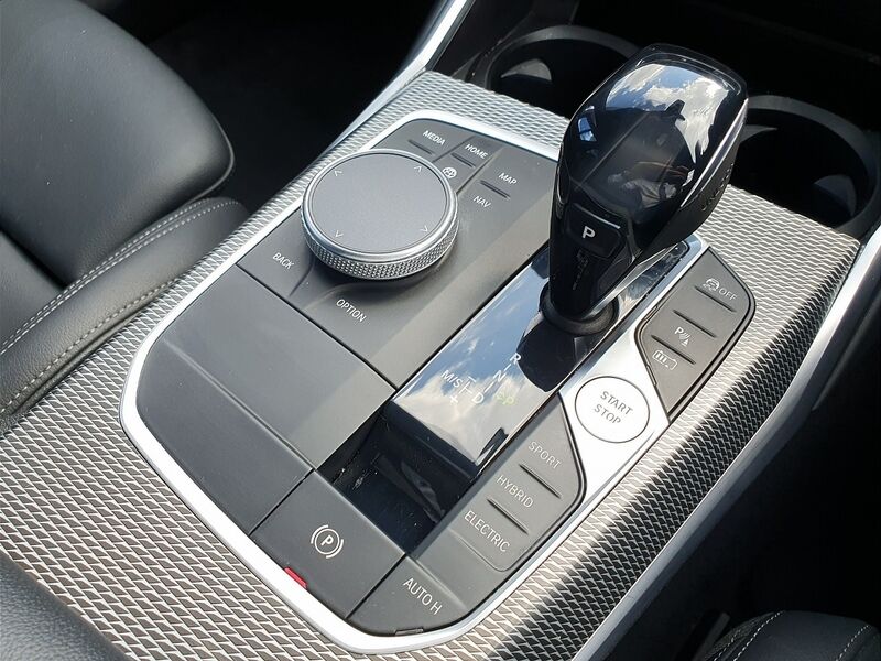 More views of BMW 3-Series