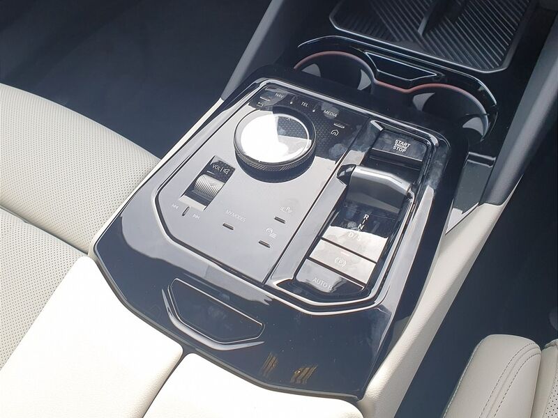 More views of BMW 5-Series