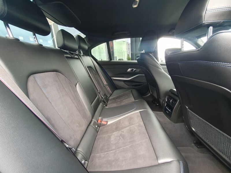 More views of BMW 3-Series