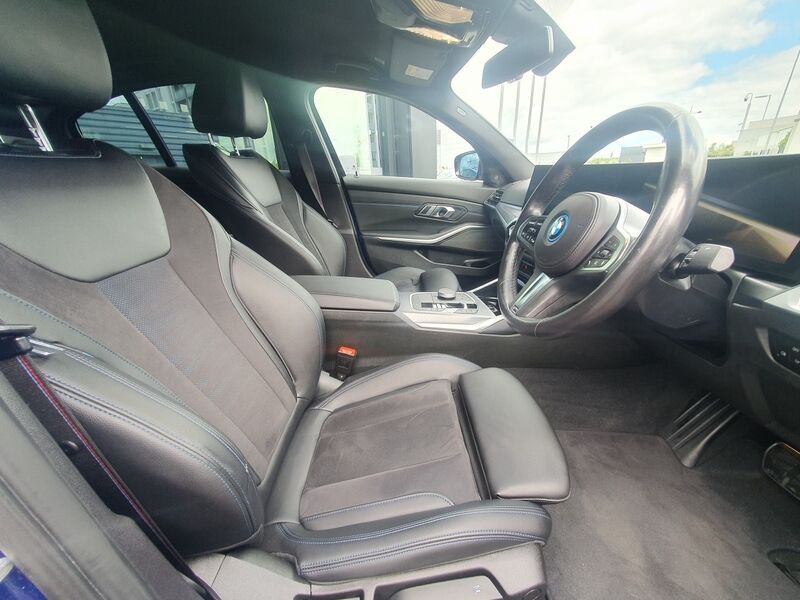 More views of BMW 3-Series