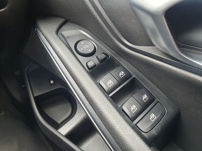 More views of BMW 3-Series